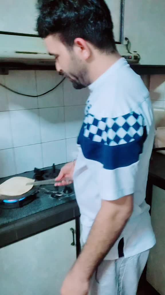 @Burger boy 🍔🧑&zwj;🍳