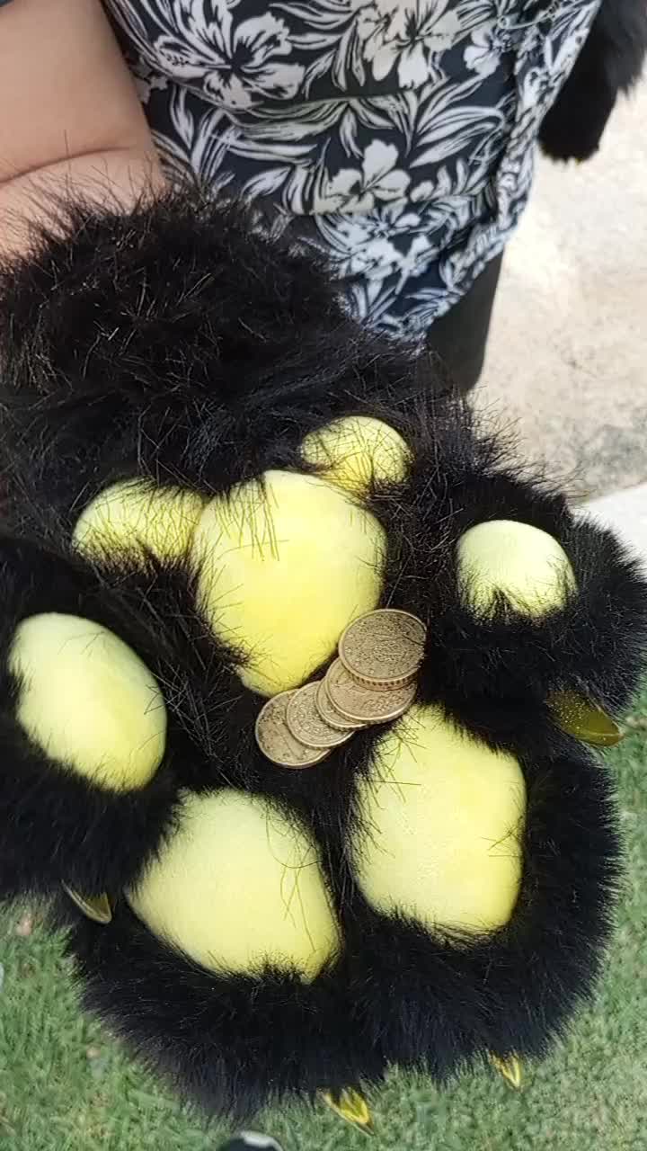 @Bean is Cosplaying ✨