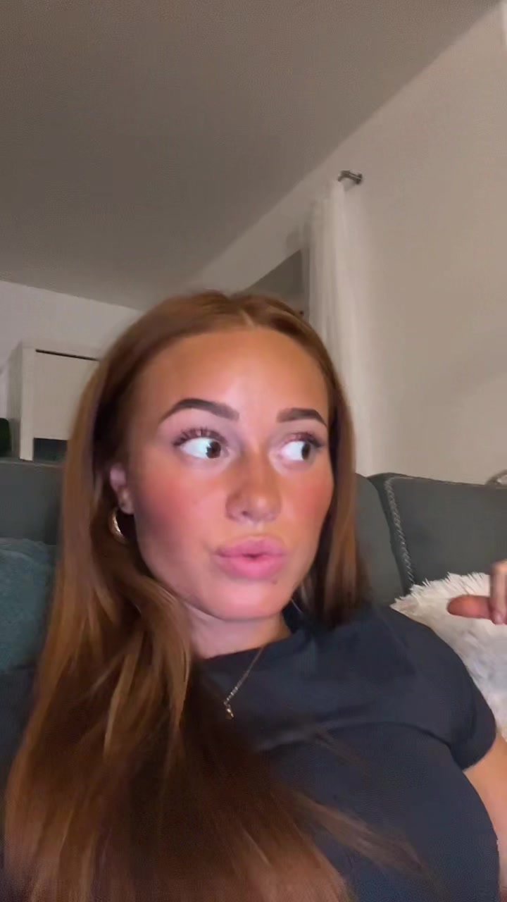 @leoonieb_