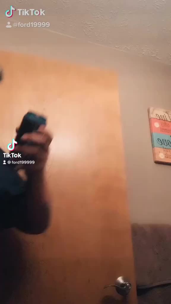 @Meee