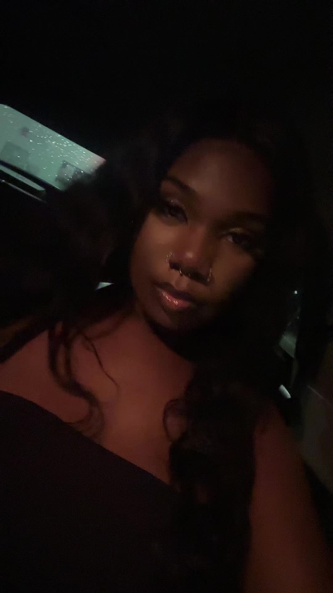 @🫶🏾