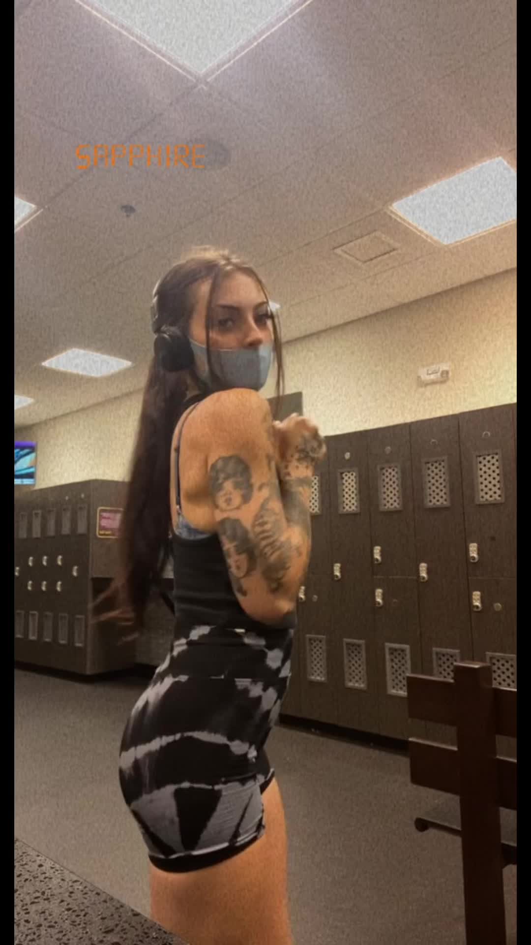 @Sapphirerayn