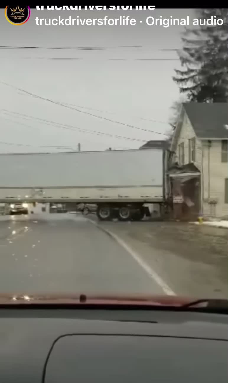 @Trucker BLAKK 6”7