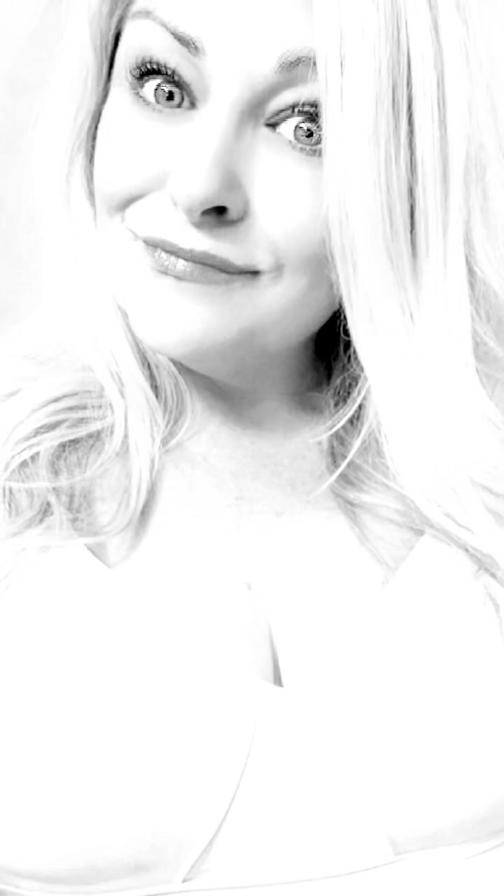 @ByeByeBras Louise