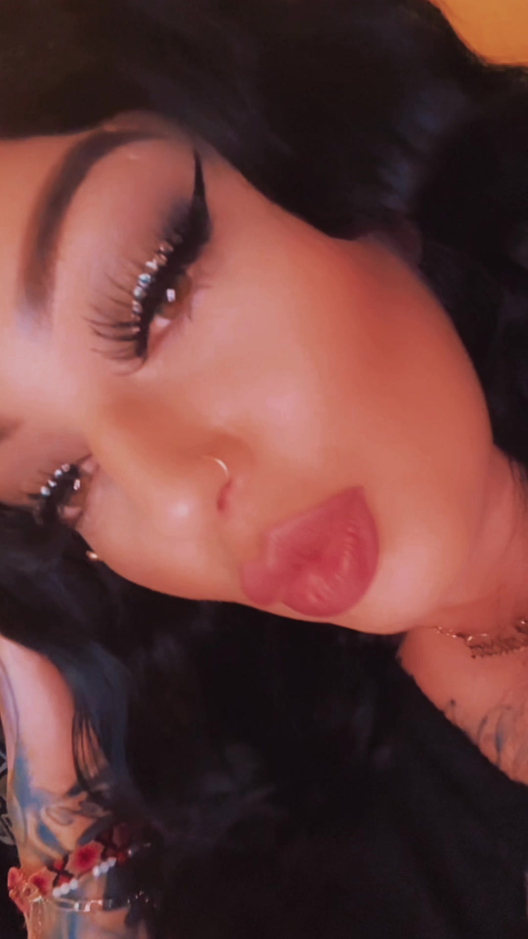 @Lala