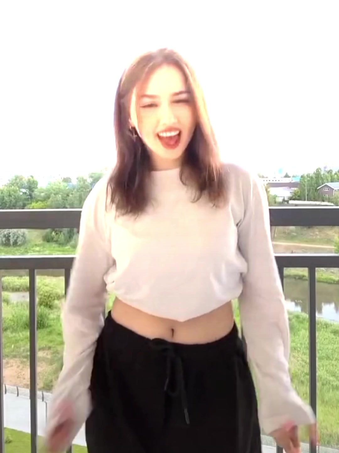 @youngvoki