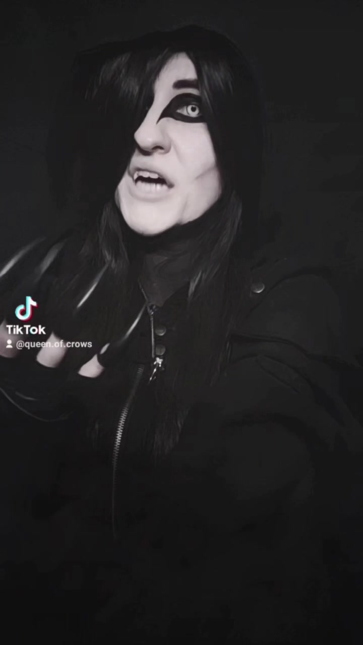@Queen of Crows 🖤