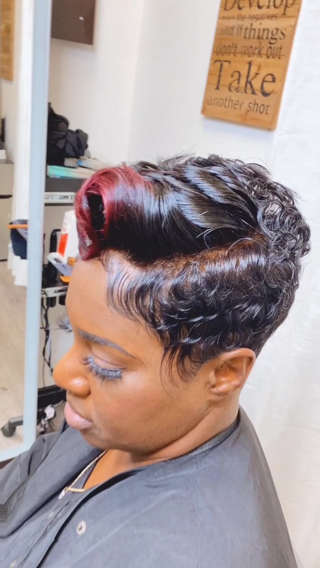 @The_Short_Hair_Expert