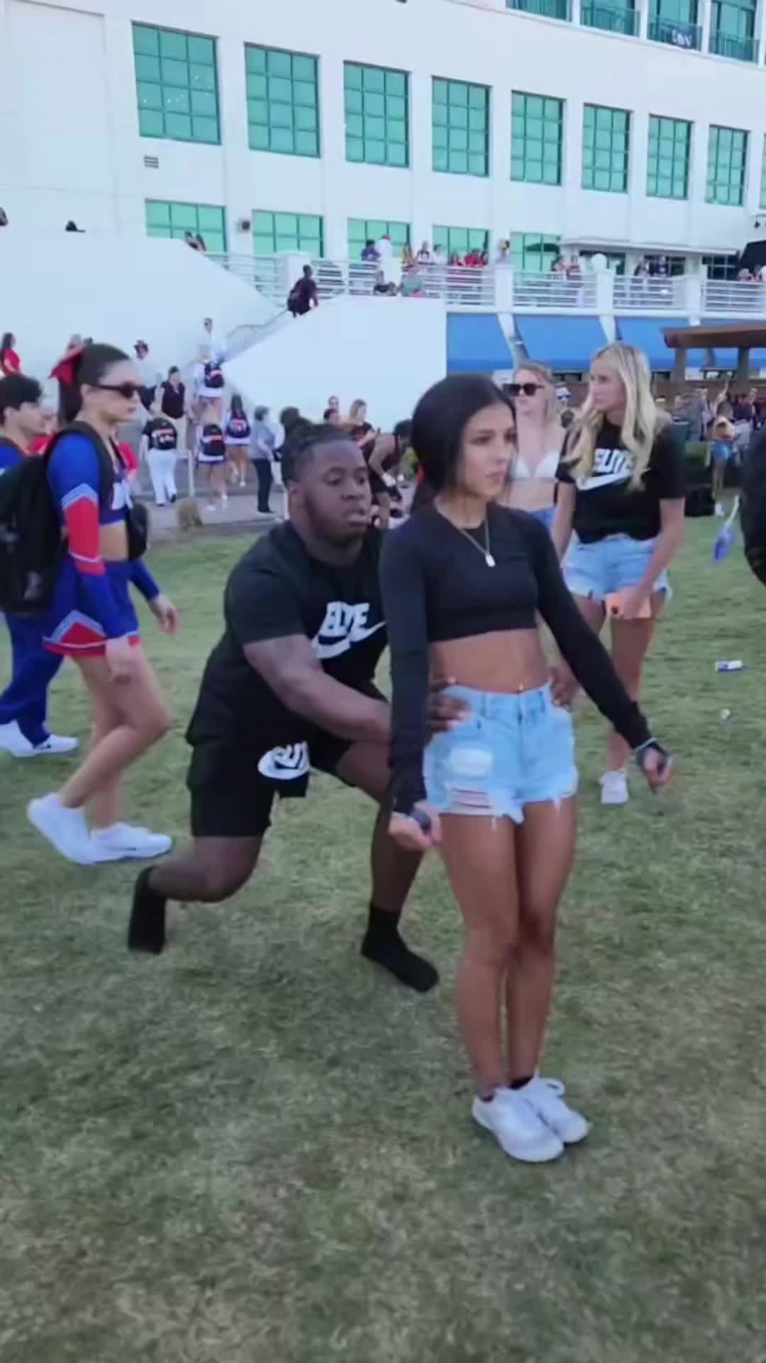 @Jwillcoed_