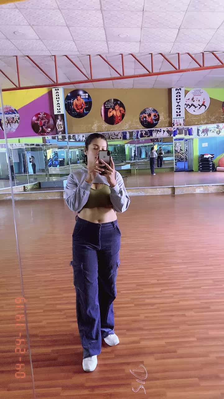 @Xriizana Dangol