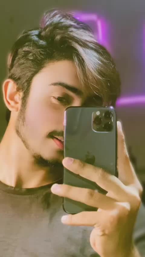 @ZAYÑ DHiLLOÑ🔥