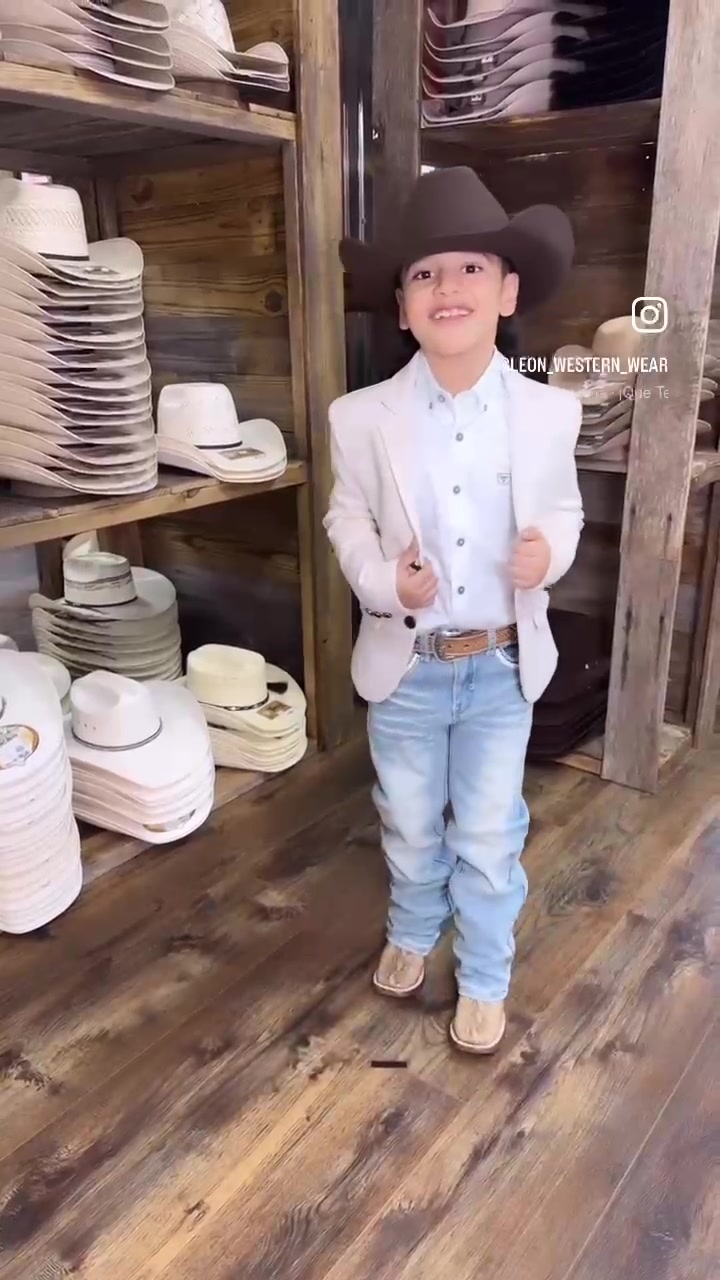 @leon western wear