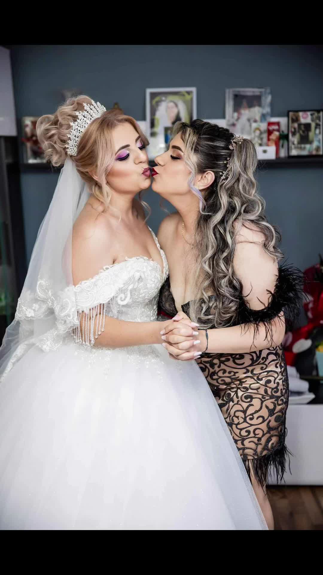 @Violeta Marin
