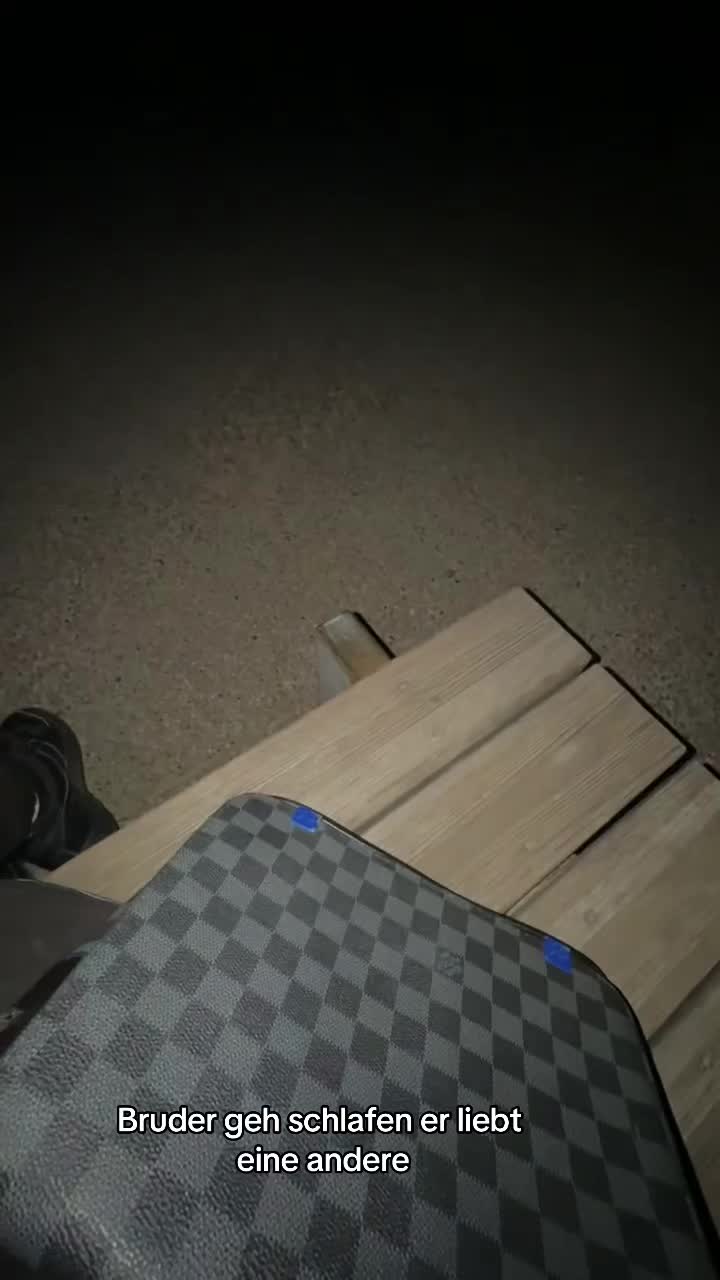 @✞