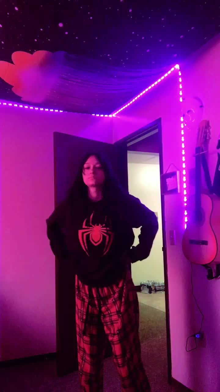 @Lina