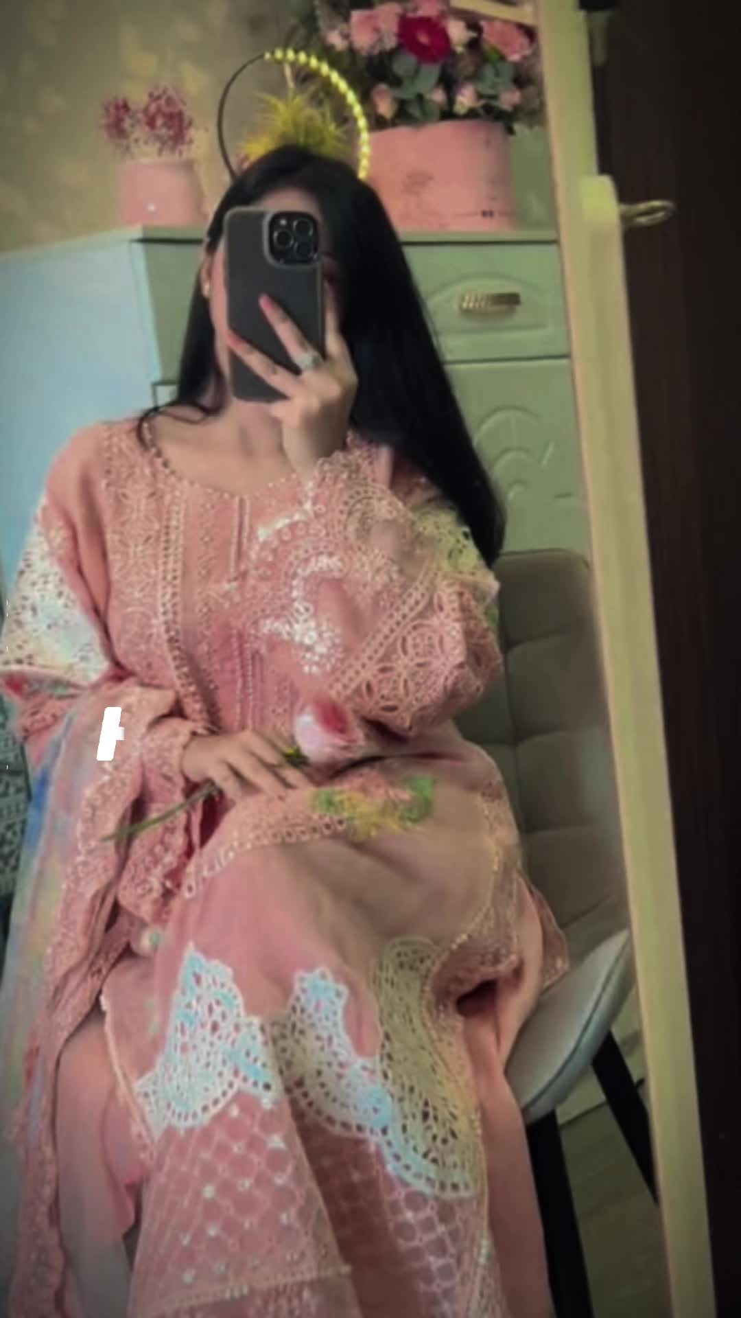 @👸🎶
