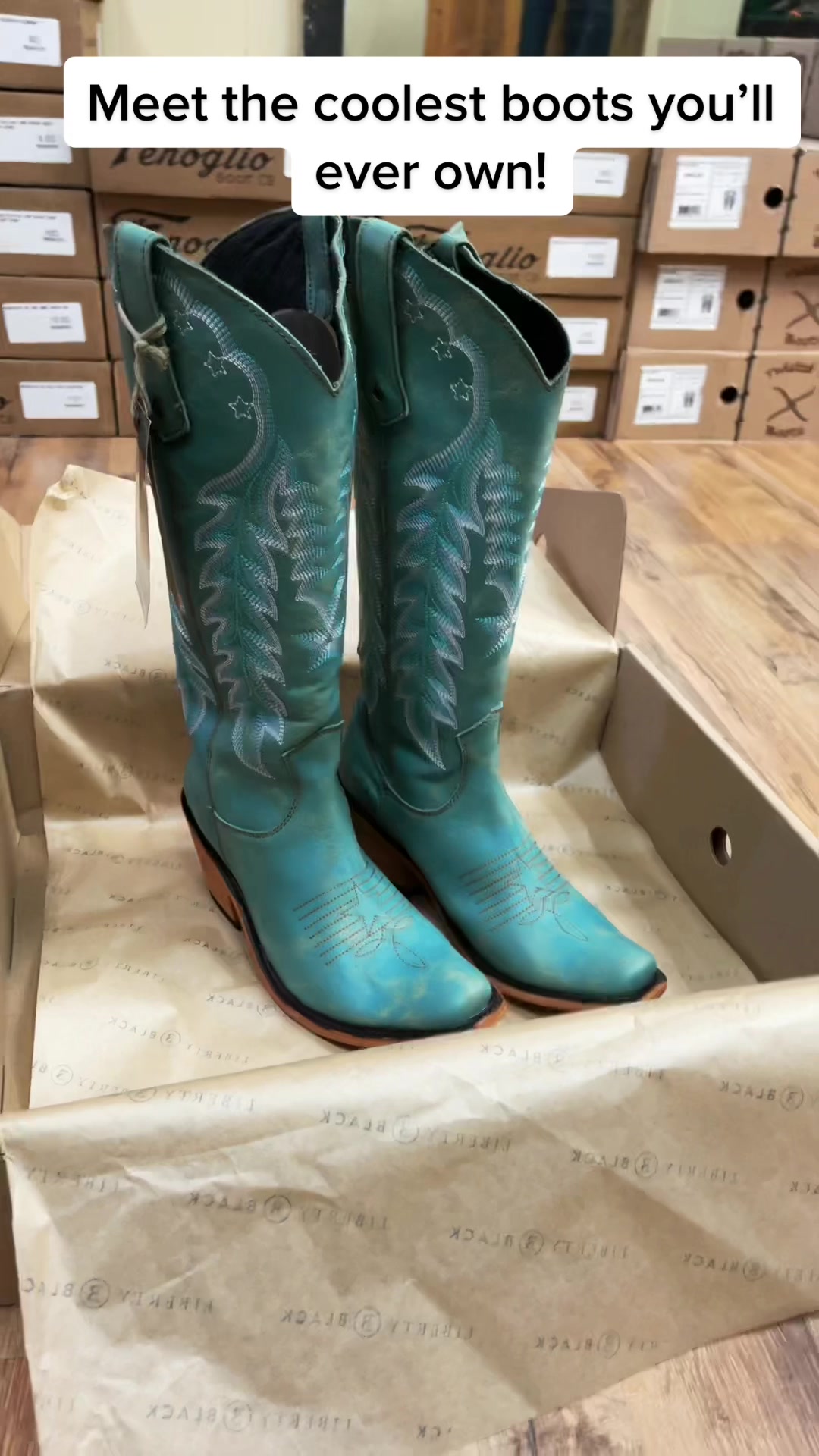 @4L Western Wear