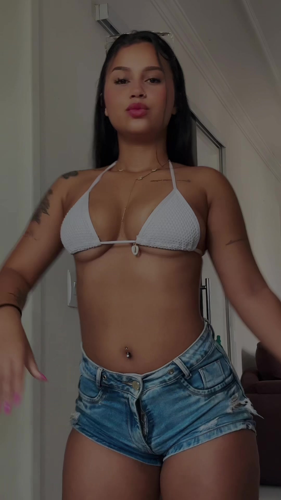 @Ana J&uacute;lia Silva