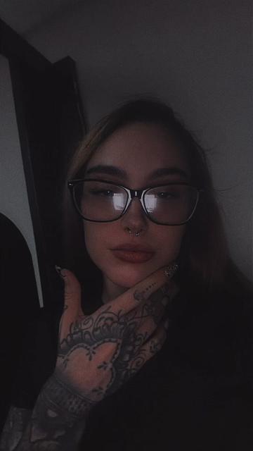 @Tattooed_Baddie