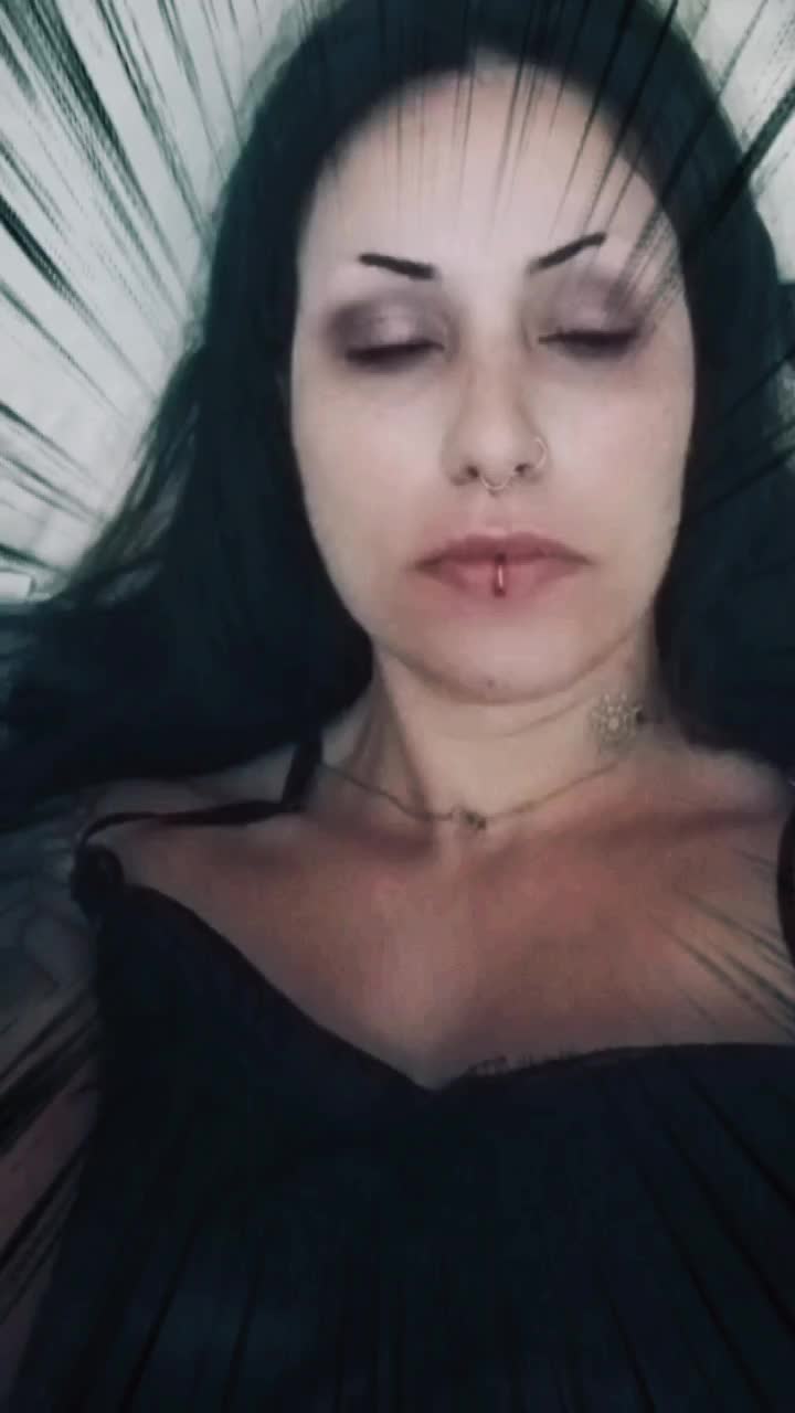 @Madam Doom.Oficial.