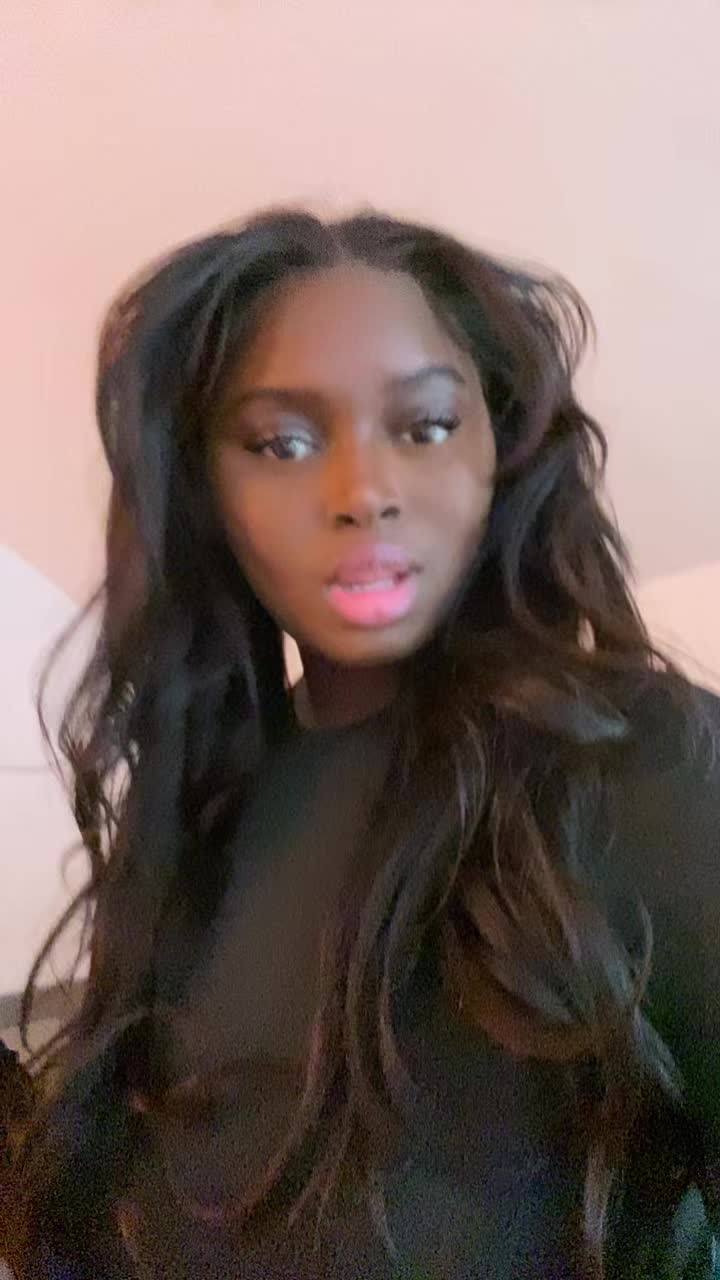 @Blackbarbie