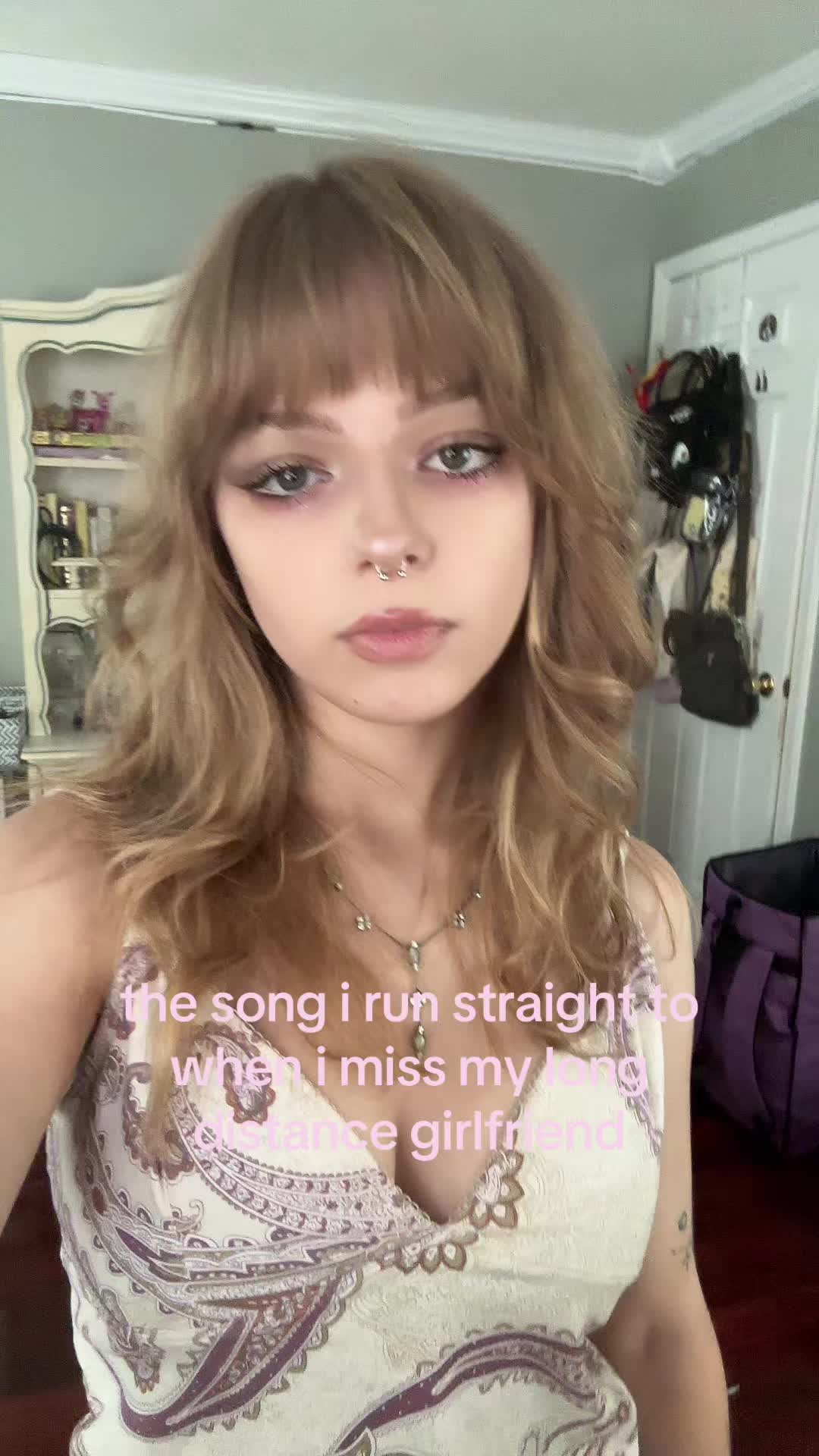 @🦢