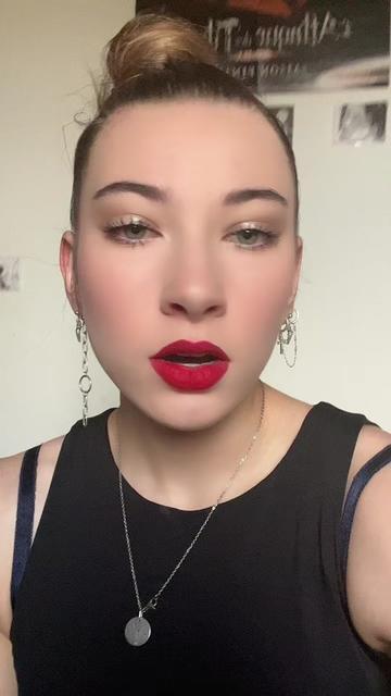 @Adélaïde
