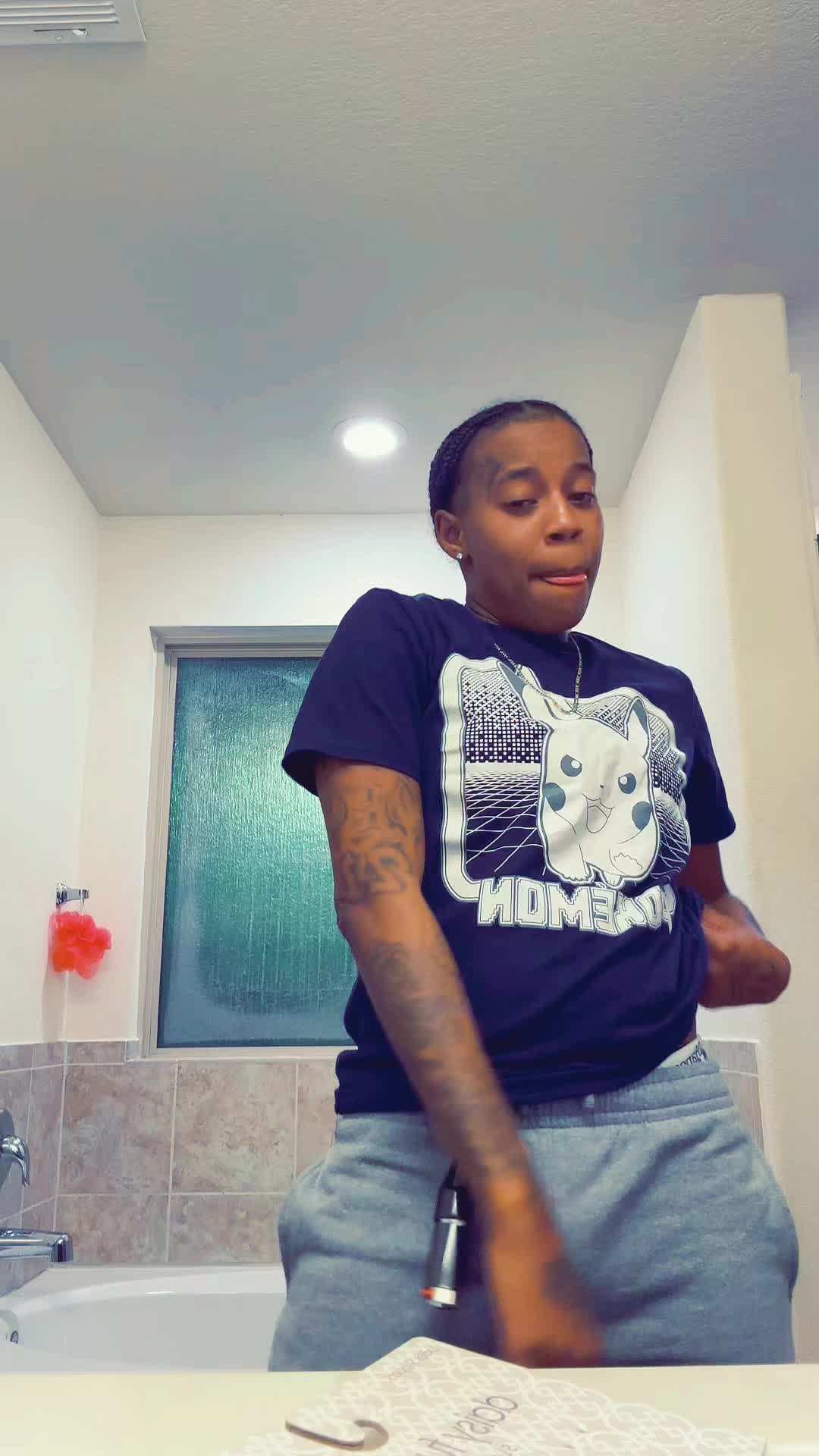 @TeeKay4L