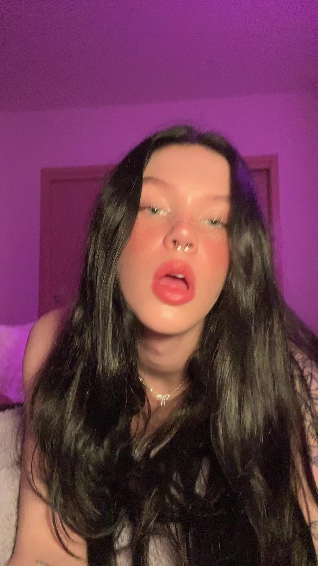 @jade🧁