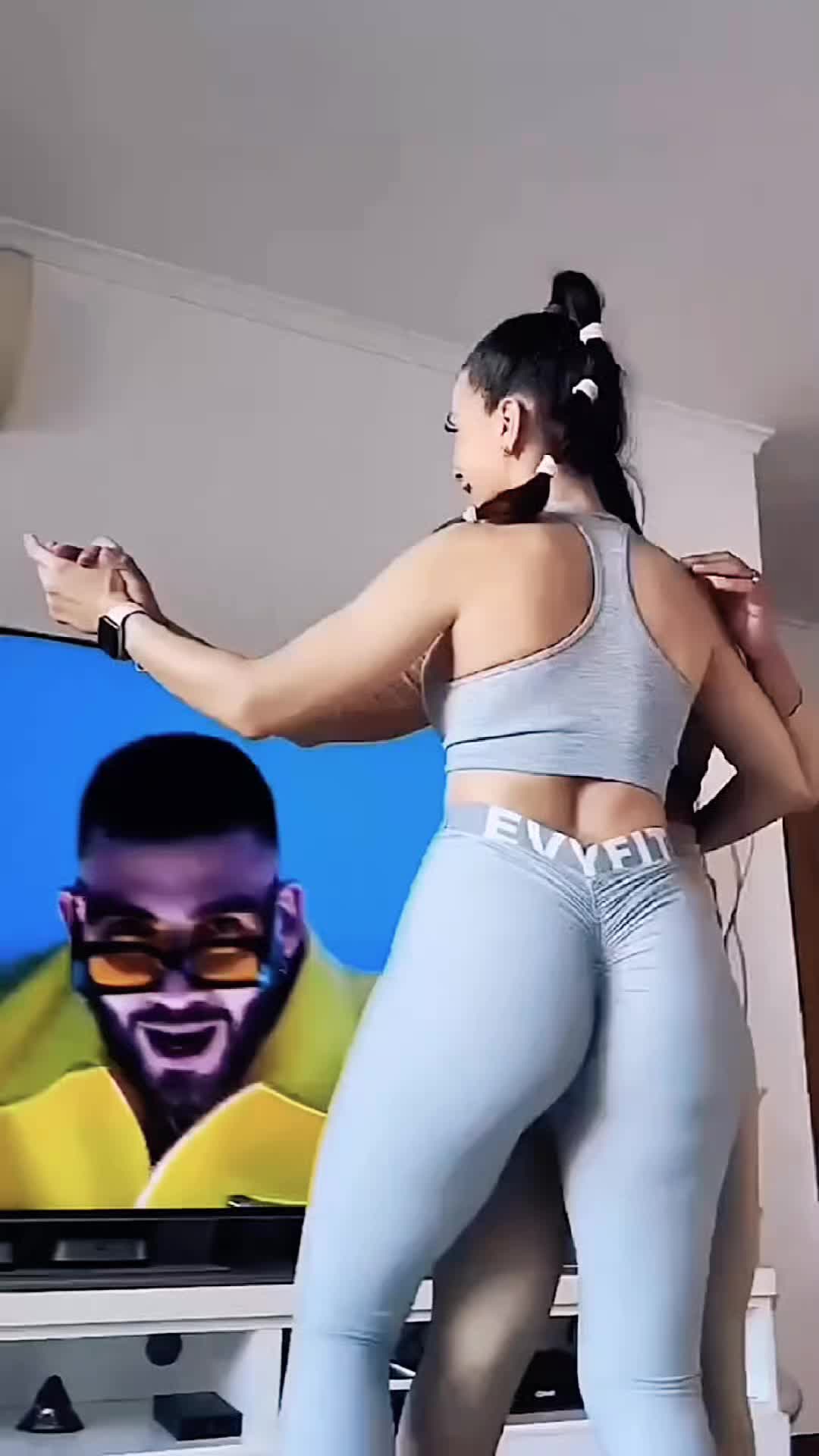 @Hana Dalia