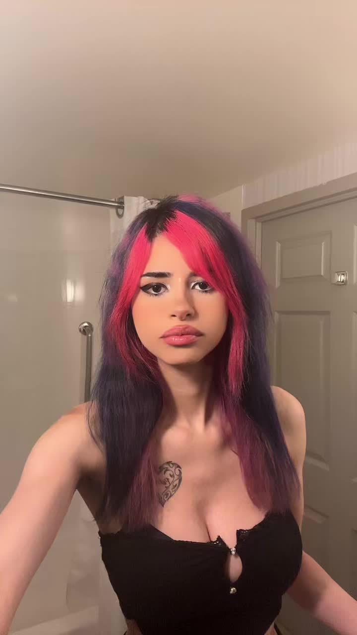 @T