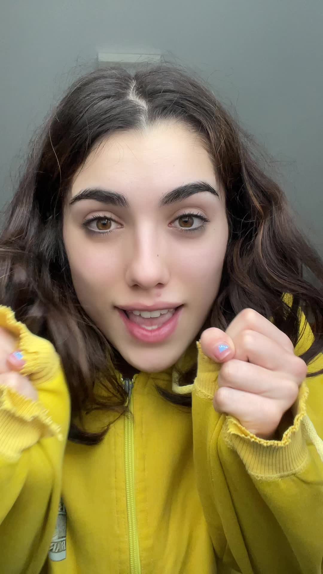 @sarafperez