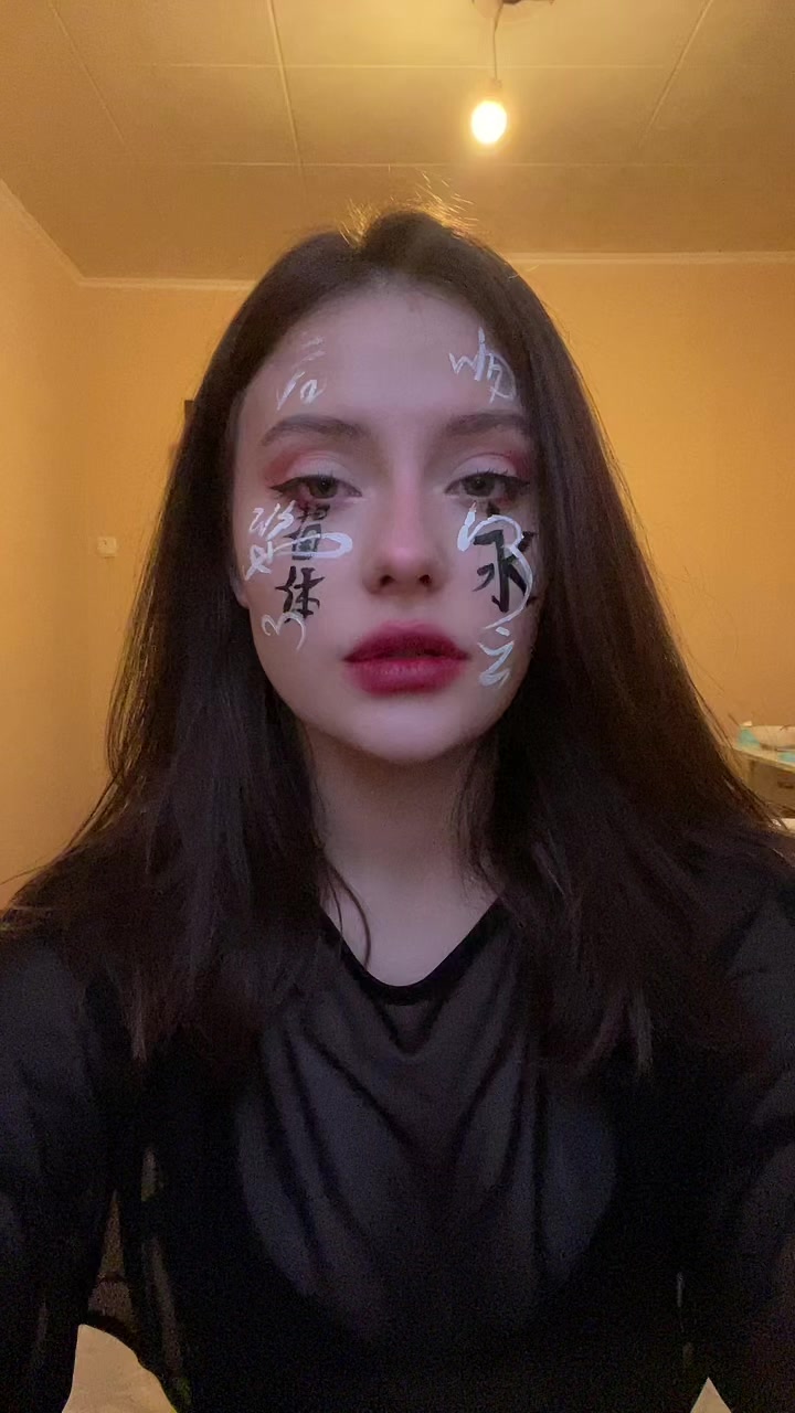 @😈