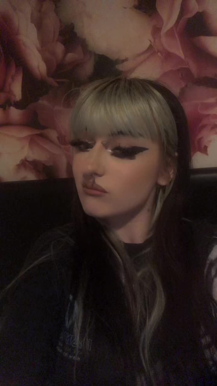 @𝔪𝔞𝔡𝔶𝔰𝔬𝔫