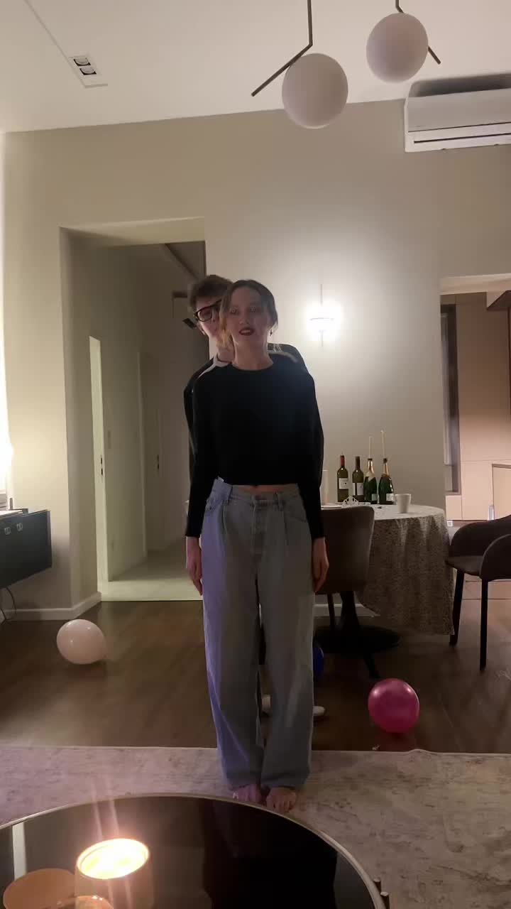 @irisapatow