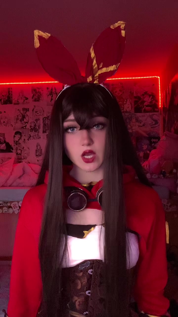 @ellie ⊹ ˖ Ი𐑼