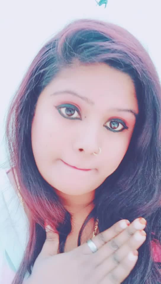 @Angelina05