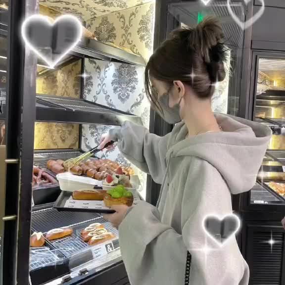 @ᨦ ֶ֢  ๋ kɑrinᧉ&euml; ʚ ֿ  ᜔ ּ ̼
