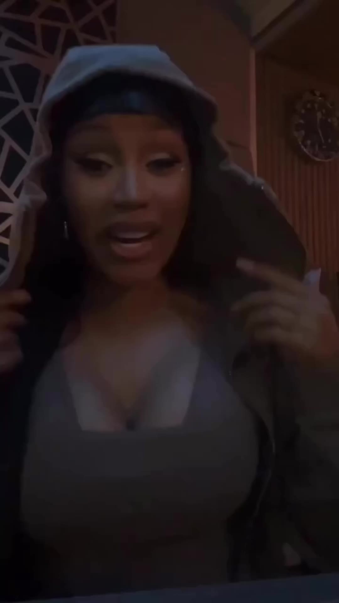 @LaToshia&rsquo;s Hot 🥵 Topics ✨