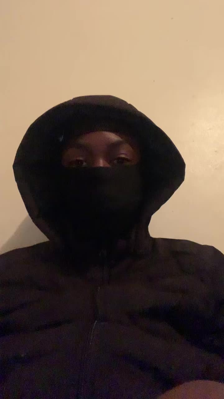 @𖣂