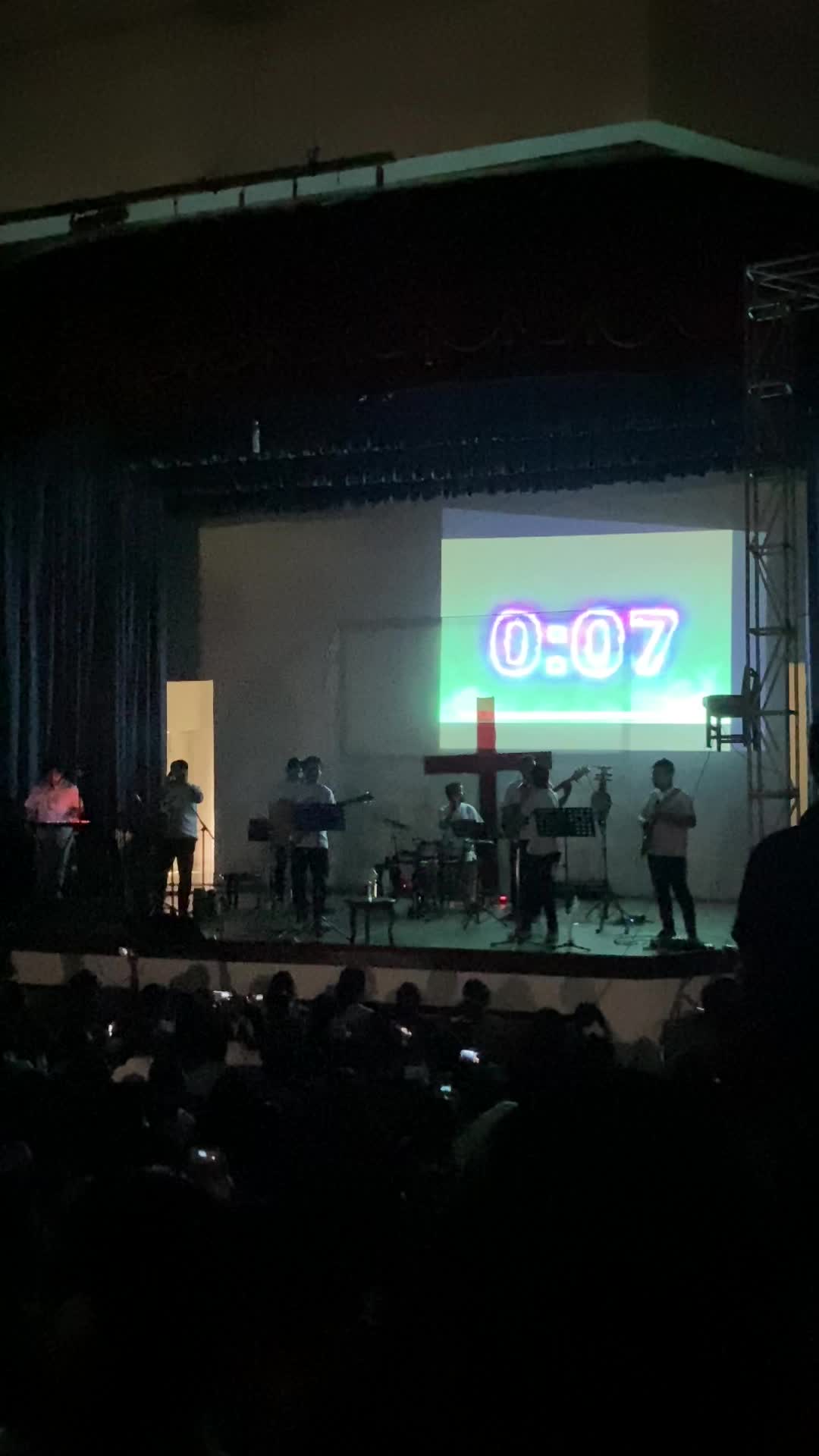 @Badhku