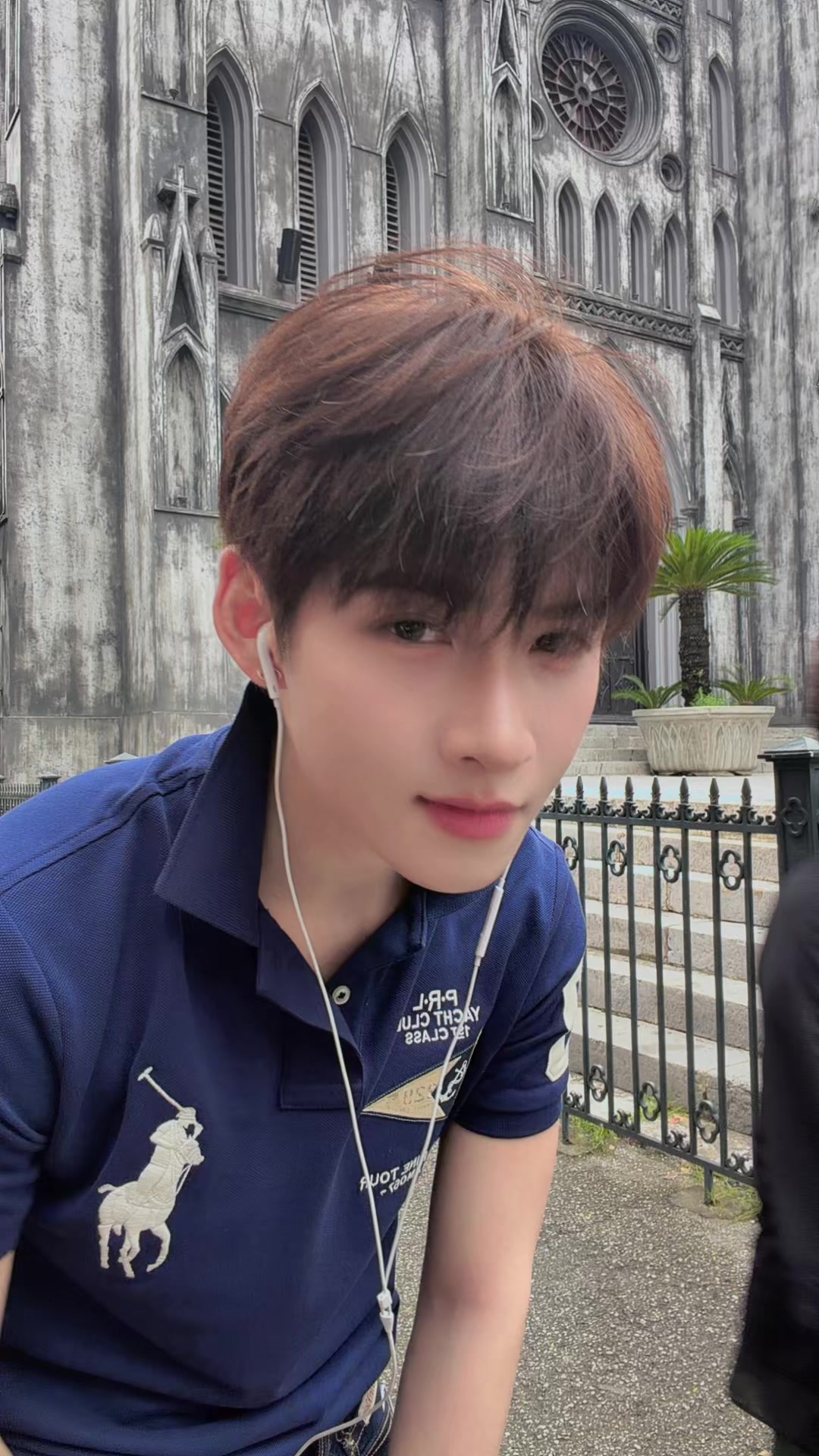 @Gemini H&ugrave;ng Huỳnh
