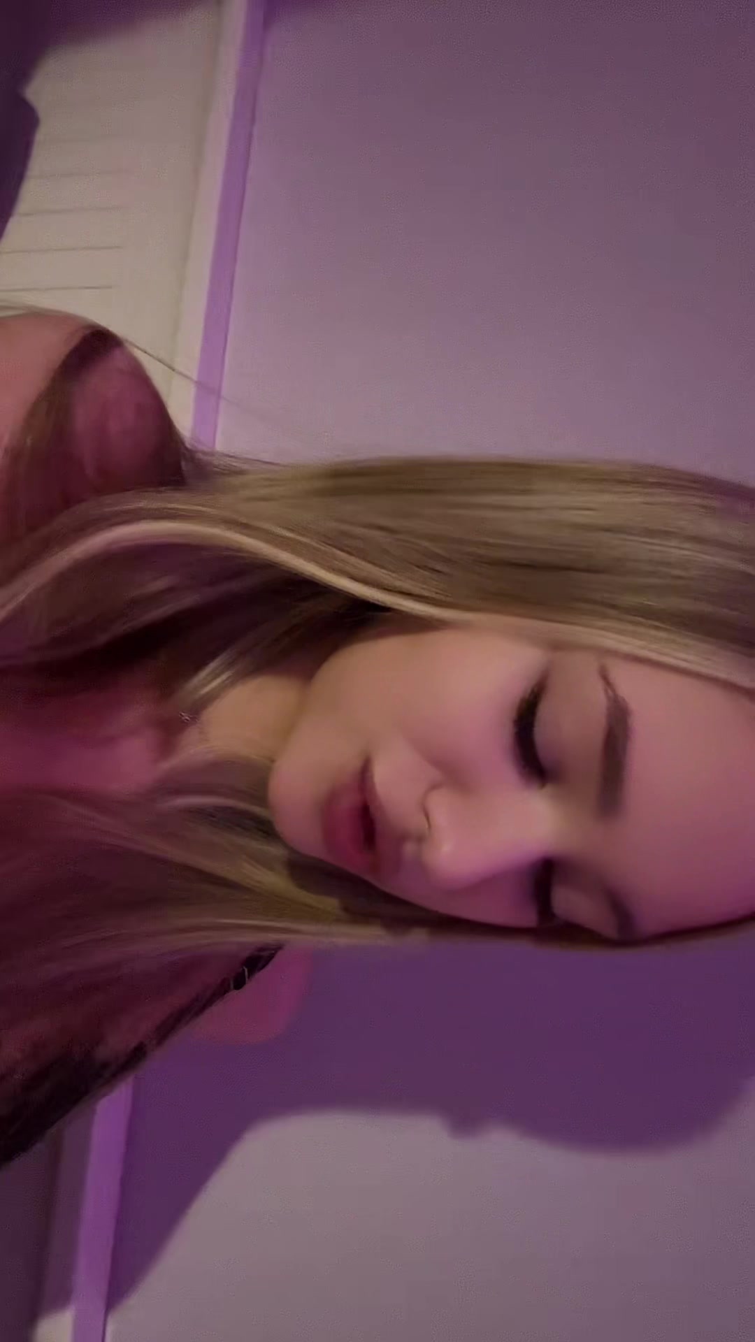 @glamblonda