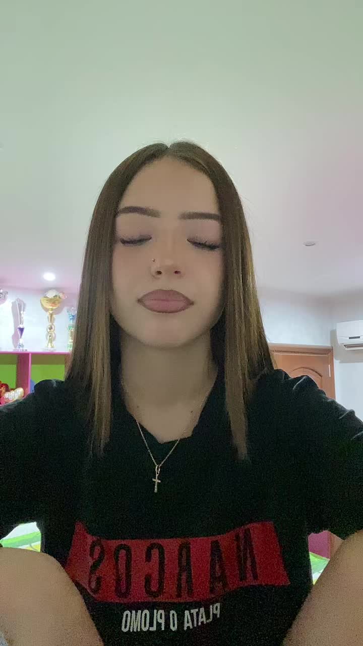 @auroralipari