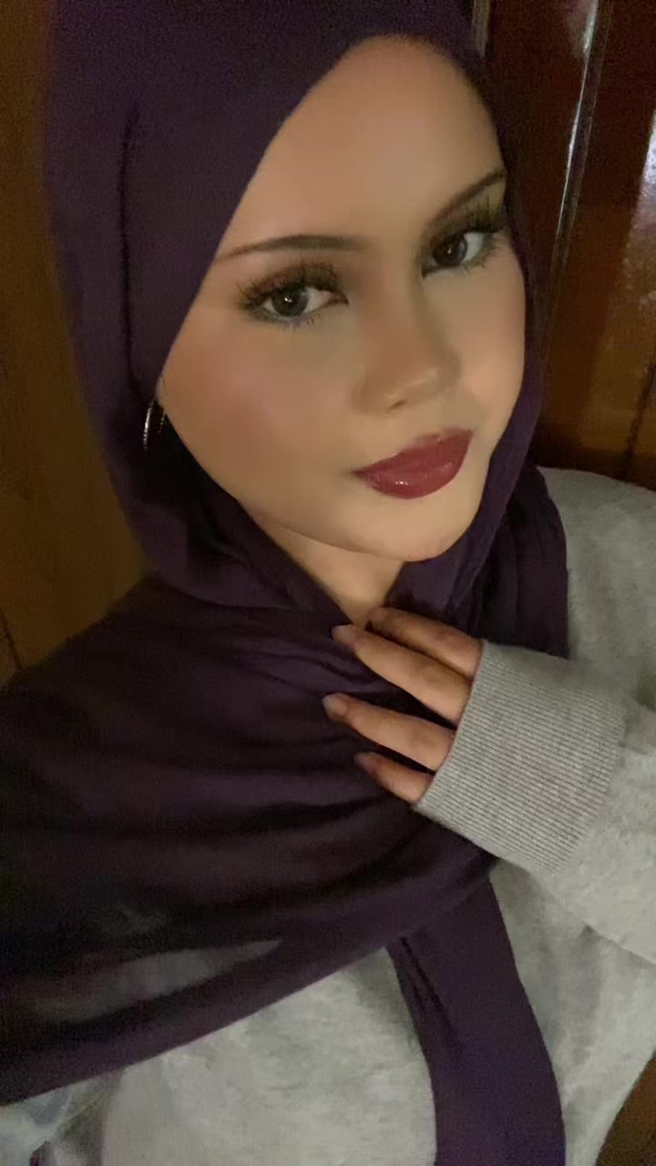 @فاطمة