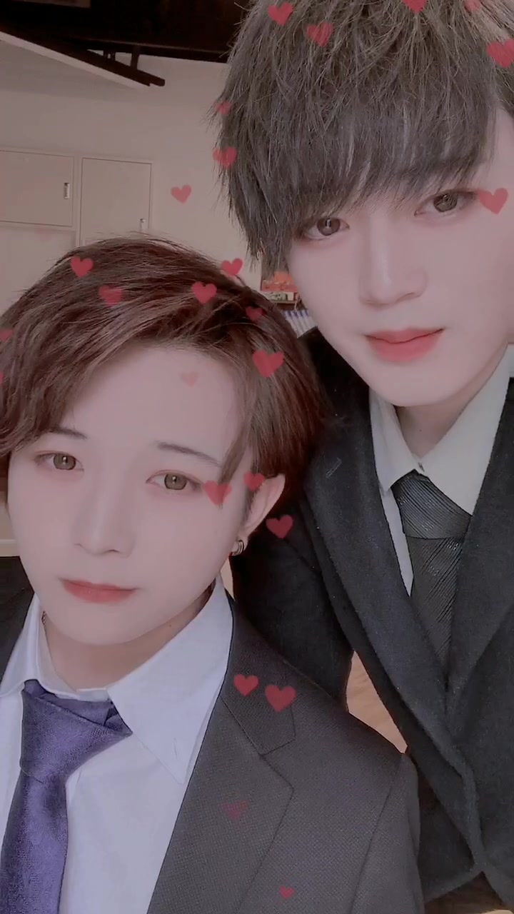 @ALIVE Official 公式