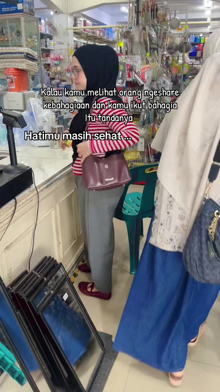 @🕊️ goyang lidah 🫦 🕊️