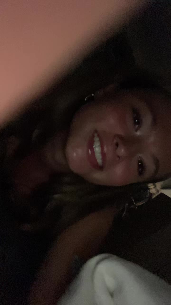 @Alivia saunders
