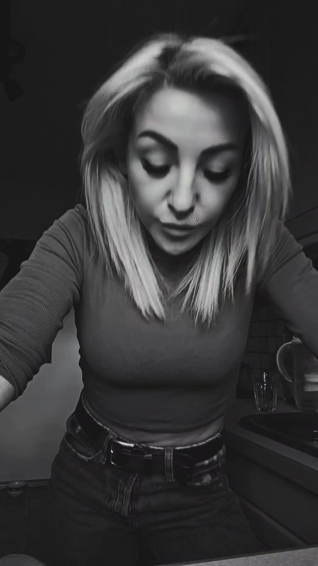 @Karolina