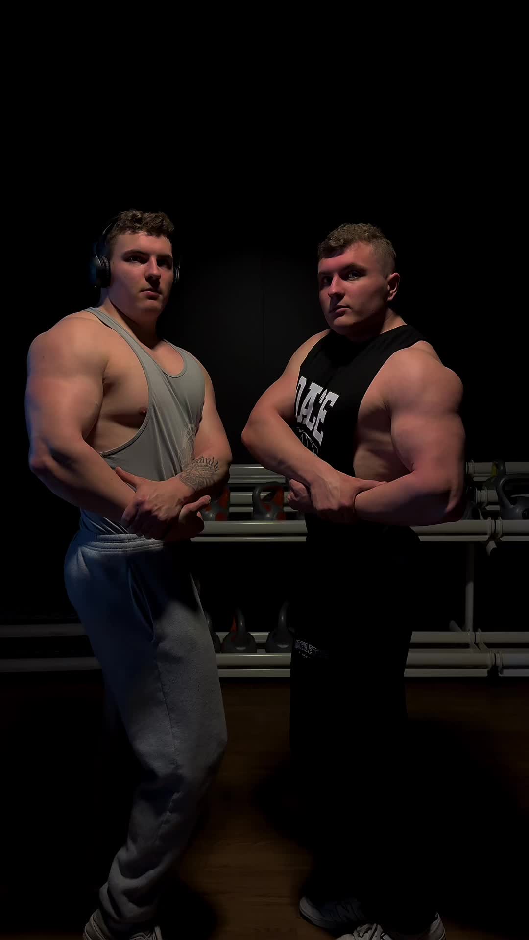 @Aesthetic Twins